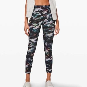 Wunder Under High-Rise Tight 25"  Full-On Luxtreme